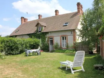 Gite à Neung sur Beuvron,Maison rénovée en Sologne avec grand jardin, 3 chambres, proche Chambord et Zoo de Beauval FR-1-491-398 N°999964