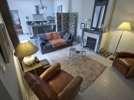 Gîte de Charme au Cœur de Blois avec Jardin Privé, Garage et Équipements Modernes - Photo 5