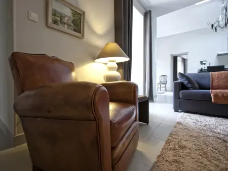 Gîte de Charme au Cœur de Blois avec Jardin Privé, Garage et Équipements Modernes - Photo 8