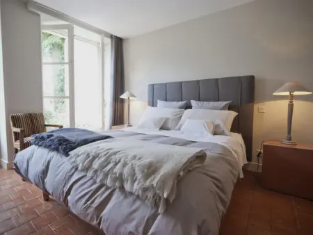 Gîte de Charme au Cœur de Blois avec Jardin Privé, Garage et Équipements Modernes - Photo 11