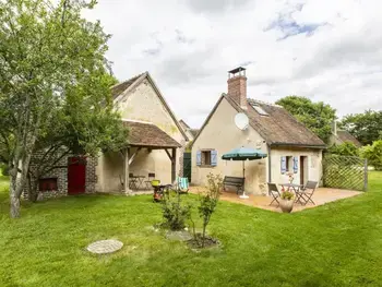 Casa rural en Authon,Charmante maison avec jeux, terrasse et jardin près de Tours, Blois et Amboise FR-1-491-426 N°999992