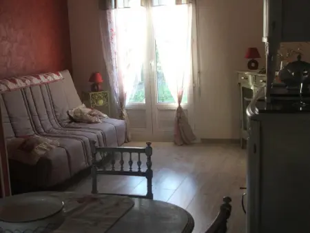 Maison climatisée avec jardin à 10 km du Zoo de Beauval, idéale pour randonnées et visites de châteaux. - Photo 4