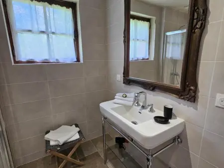 Charmant gîte champêtre avec bain nordique et terrasse privative - Photo 8