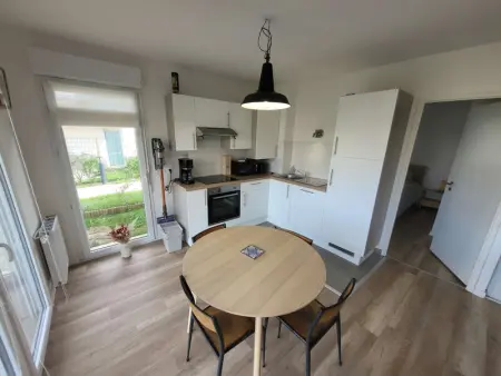 Bel appartement moderne avec jardin et parking privatif - Photo 5