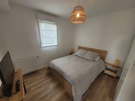 Bel appartement moderne avec jardin et parking privatif - Photo 6