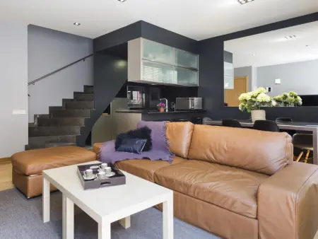 Triplex avec Terrasse Privée, Piscine, et Parking à Gràcia, Barcelone - Photo 6