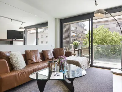 Appartement à Barcelone, Appartement de Standing avec Parking au Centre de Barcelone pour 6 Personnes - L1000154