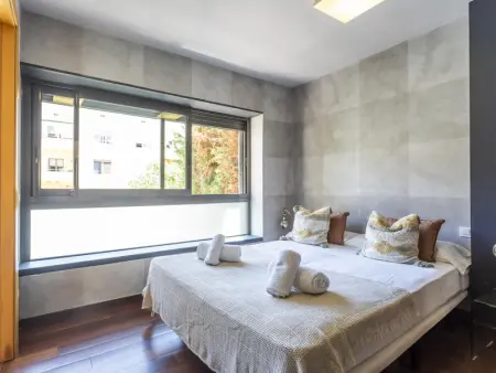 Appartement Moderne avec Terrasse et Piscine proche Parc Güell, Barcelone - Photo 18