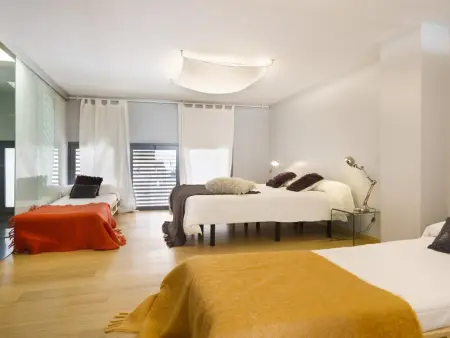Appartement avec Terrasse Privée, Piscine et Parking au Centre de Barcelone - Photo 9