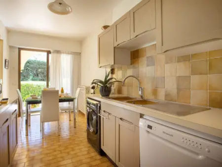 Marines de Villeneuve, Appartement 6 personnes à Villeneuve Loubet - Photo 11