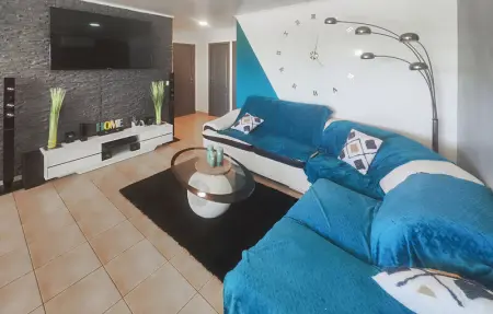 Location Maison 6 personnes à Villespassans - Photo 2