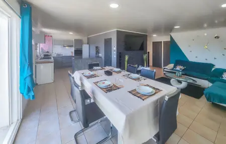 Location Maison 6 personnes à Villespassans - Photo 4