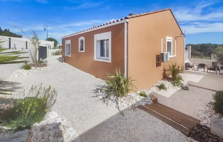 Location Maison 6 personnes à Villespassans - Photo 14