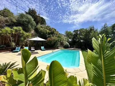 Villa à La Londe les Maures,  Villa pour 6 personnes avec piscine privée, à deux pas du Golf de Valcros, à La Londe-Les-Maures 1207673 N°1000482