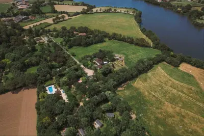 Chalet in La Tessoualle,Domaine de l'Entrelacs - Chalet CAJOU 1212571 N°1000483