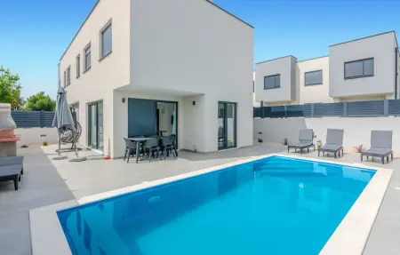 Maison à Vrsi - L1000559
