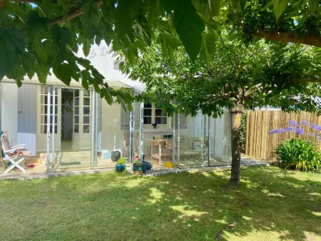 Maison à Saint Jean de Monts, Maison charmante, 5 pers, wifi, quartier calme, jardin clos, près plage et commerces - L1000579