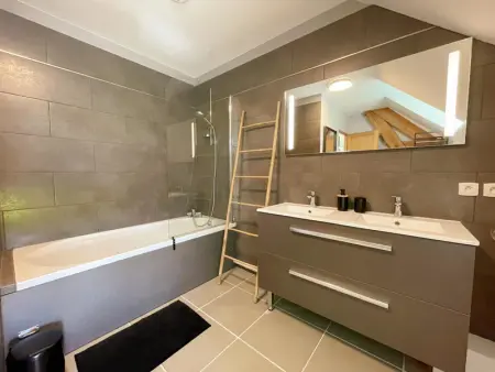 Gîte rénové avec billard, baby-foot, jardin clos, recharge VE, proche châteaux de la Loire - Photo 17