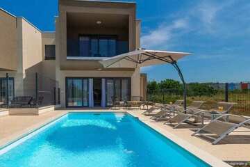 Location Villa in Novigrad,469881 HR-52466-41 N°1000715