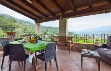 Location Maison 6 personnes à Gaggi - Photo 5