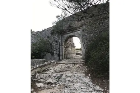 249010, Maison 8 personnes à Sénas - Photo 36