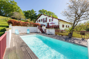 Location Maison à Béguios,L'Errekaldea - Vue montagne et piscine privée 1222599 N°1001154