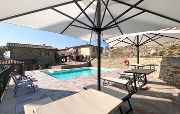 Location Appartement à Castel Focognano ITR036 N°1001257