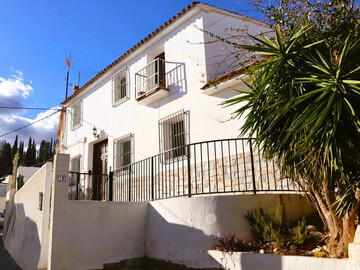 Location House in Callosa d'en Sarrià,Maison de village avec terrasse et vue, 3 chambres, animaux acceptés ES-166-44 N°1001292