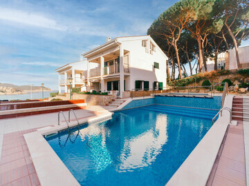 Location Villa à Palamós,Maison sur la Plage avec Vue Mer, Piscine et Terrasse à Palamós ES-329-22 N°1001313