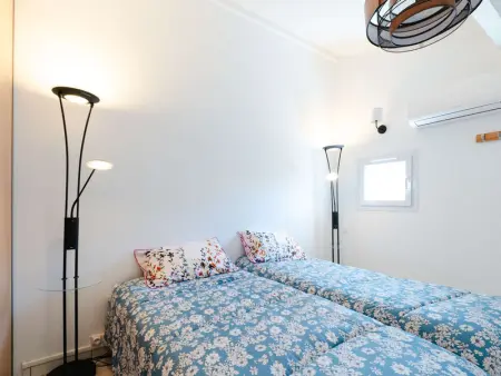 Pavillon climatisé avec piscine, terrasse, parking, et Wi-Fi à Gruissan - Photo 7