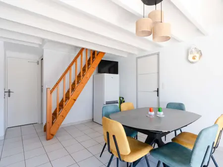 Pavillon climatisé avec piscine, terrasse, parking, et Wi-Fi à Gruissan - Photo 8