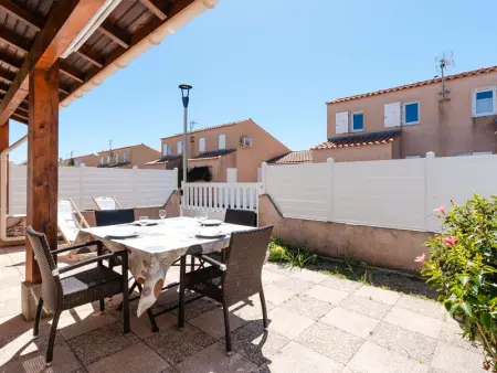 Pavillon climatisé avec piscine, terrasse, parking, et Wi-Fi à Gruissan - Photo 11