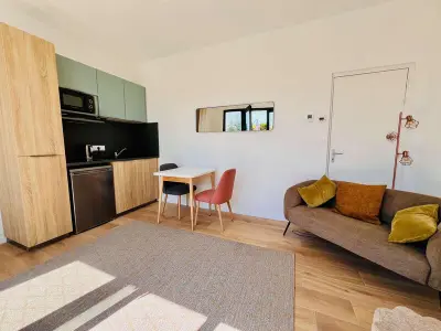 Maison à Quiberon, Quiberon - Maison T2 rénovée avec jardin clos, proche plages & commerces, parking, WIFI - L1001382