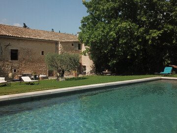 Location Maison à Eygalières,Superbe Mas Provençal avec Piscine et Vue sur Eygalières FR-1-599-99 N°1001405