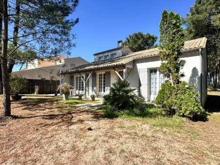 Maison à La Palmyre, Villa 8 pers avec Jardin, Terrasse, BBQ, à 100m Plage et Port - La Palmyre - L1001572