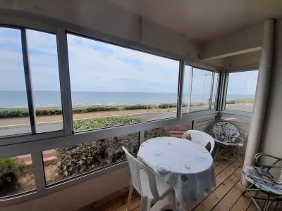 Appartement à Saint Hilaire de Riez, Charmant T3 rénové, 2 chambres, parking, balcon à Saint-Hilaire-de-Riez - L1001618