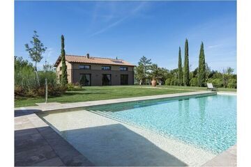 Location Villa en San Gimignano,405384 IT-53037-94 N°1001739