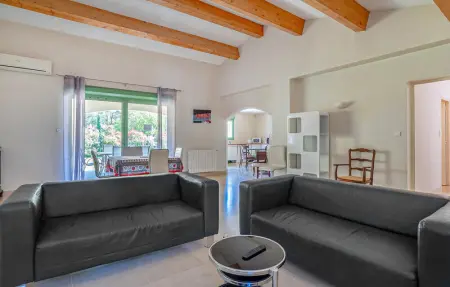 Location Maison 6 personnes à Plan d'Aups Sainte Bau - Photo 2