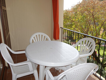 Location Apartment in Calella de Palafrugell,Appartement central avec terrasse et parking à 150 m de la plage à Calella de Palafrugell ES-326-25 N°1001782