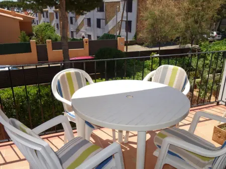 Appartement à Calella de Palafrugell, Apartamento muy céntrico con piscina y pista de tenis muy cerca de la playa del Port Pelegri de Calella de Palafrugell - L1001792