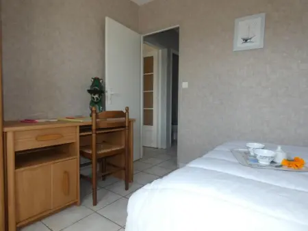 Maison lumineuse avec jardin près de la plage - 2 chambres, animaux acceptés, WIFI, parking - Photo 8