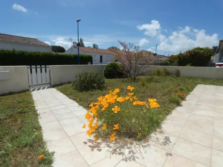 Maison lumineuse avec jardin près de la plage - 2 chambres, animaux acceptés, WIFI, parking - Photo 18