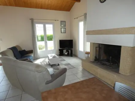 Maison lumineuse avec jardin près de la plage - 2 chambres, animaux acceptés, WIFI, parking - Photo 25