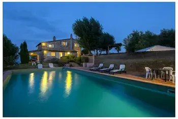 Villa en Todi,484917 IT-06059-75 N°1001907