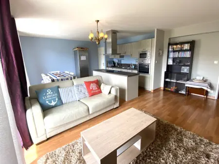 Appartement au calme avec WIFI, balcon, parking au centre de Perros-Guirec, à 500m des commerces - Photo 2