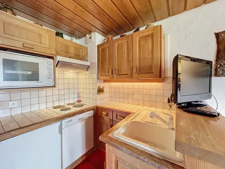 Appartement 2 pièces avec parking, au pied des pistes - Photo 1