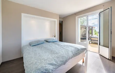 House with pool panoramic view, Maison 10 personnes à Saint Cézaire sur Siag - Photo 17