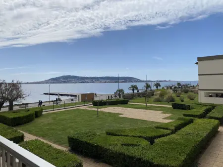 Appartement à Balaruc les Bains, Appartement T1 climatisé avec cuisine équipée, TV, lave-linge, proche centre Balaruc-les-Bains - L1002207