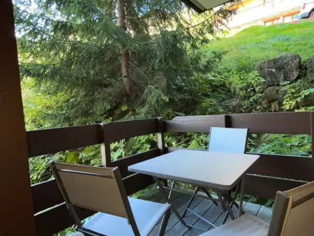 Studio cosy avec balcon, proche pistes et commerces, accès piscine, parfait pour 4 personnes - Photo 7