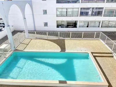 Appartement à Le Barcarès, Appartement climatisé 4 pers. avec piscine, terrasse et vue mer - L1002735